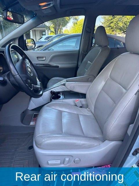2015 Toyota Sienna 5dr 7-Pass Van XLE AWD (Natl)