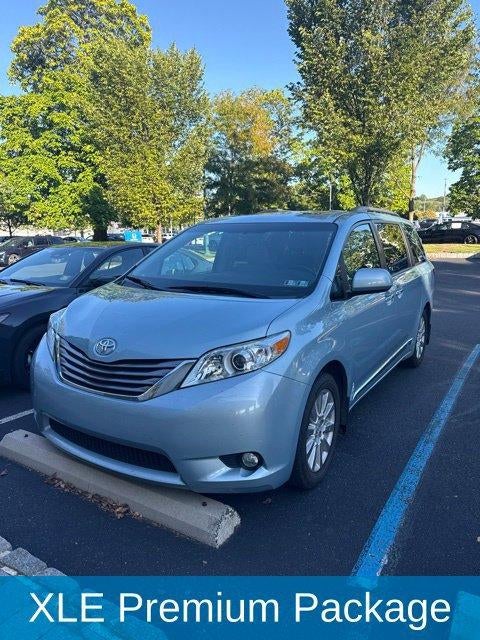 2015 Toyota Sienna 5dr 7-Pass Van XLE AWD (Natl)