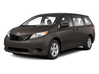 2013 Toyota Sienna 5dr 8-Pass Van V6 LE FWD (Natl)
