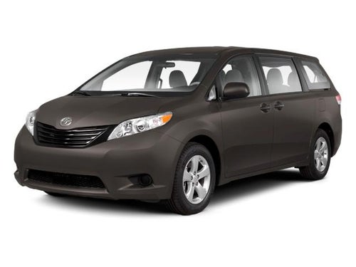 2013 Toyota Sienna 5dr 8-Pass Van V6 LE FWD (Natl)