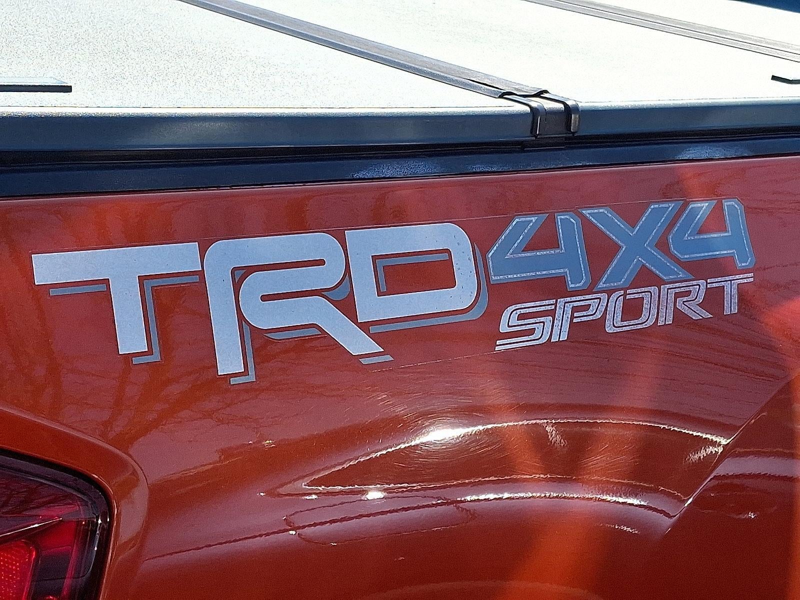 2017 Toyota Tacoma TRD Off Road Double Cab 5' Bed V6 4x4 MT (Natl)