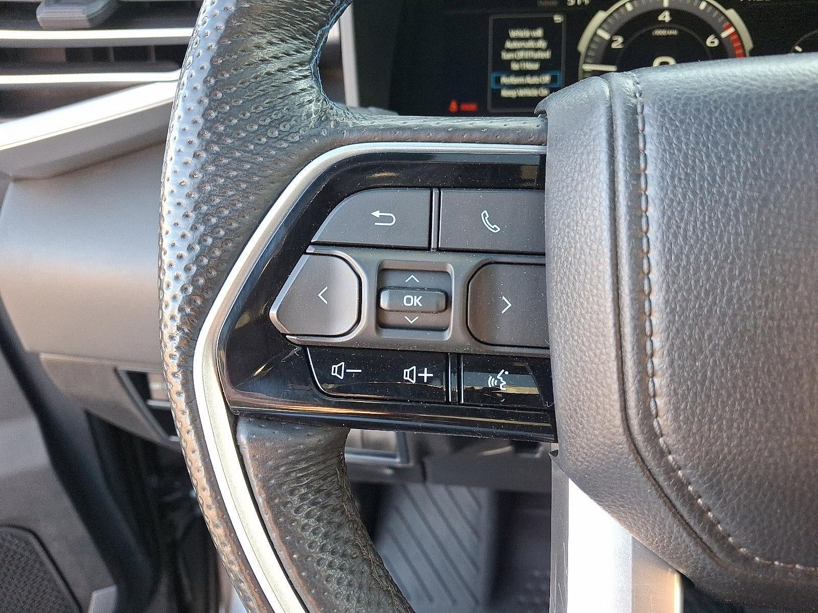 2025 Toyota Tundra 4WD 4WD Platinum CrewMax 5.5' Bed (Natl)