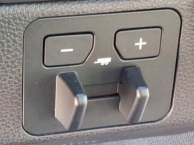 2025 Toyota Tundra 4WD 4WD Platinum CrewMax 5.5' Bed (Natl)