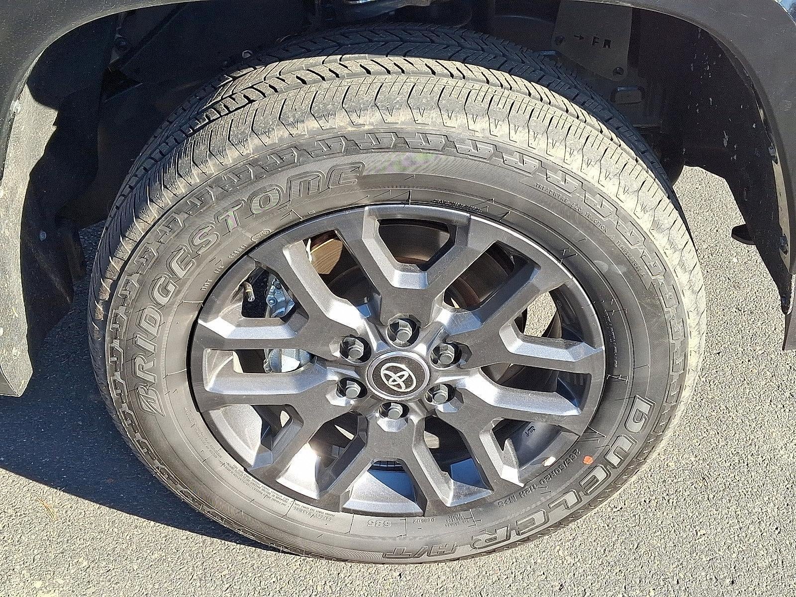 2025 Toyota Tundra 4WD 4WD Platinum CrewMax 5.5' Bed (Natl)