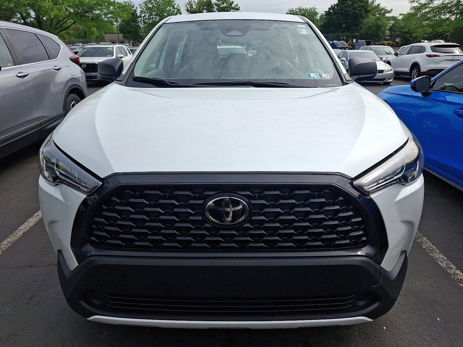 2023 Toyota Corolla Cross L 4WD (Natl)