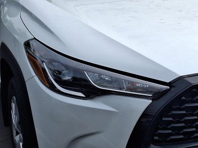 2023 Toyota Corolla Cross L 4WD (Natl)