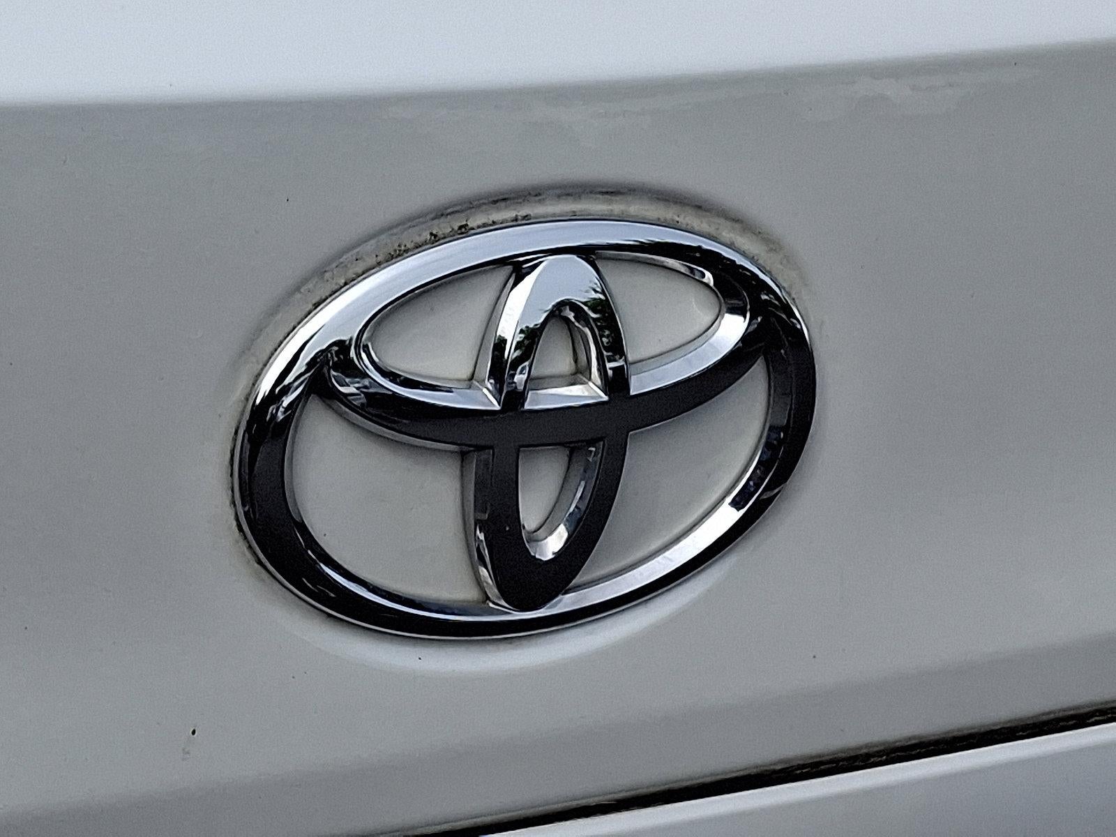 2023 Toyota Corolla Cross L 4WD (Natl)