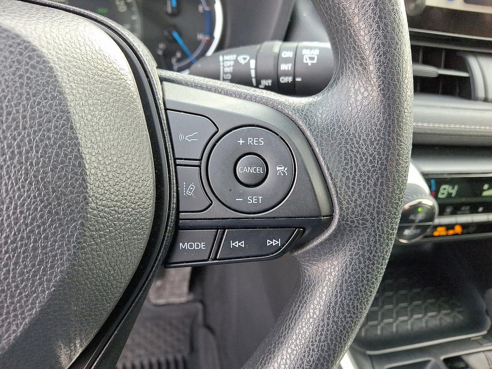 2025 Toyota RAV4 Hybrid XLE AWD (Natl)