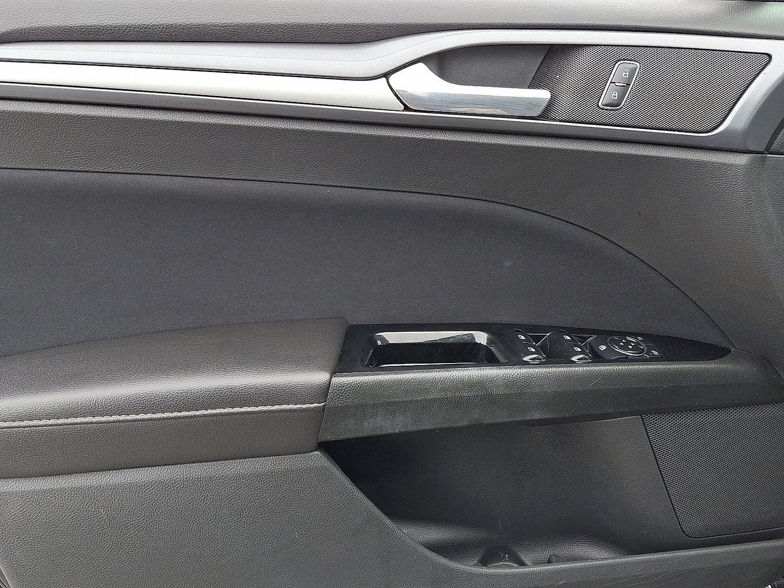 2014 Ford Fusion 4dr Sdn SE FWD