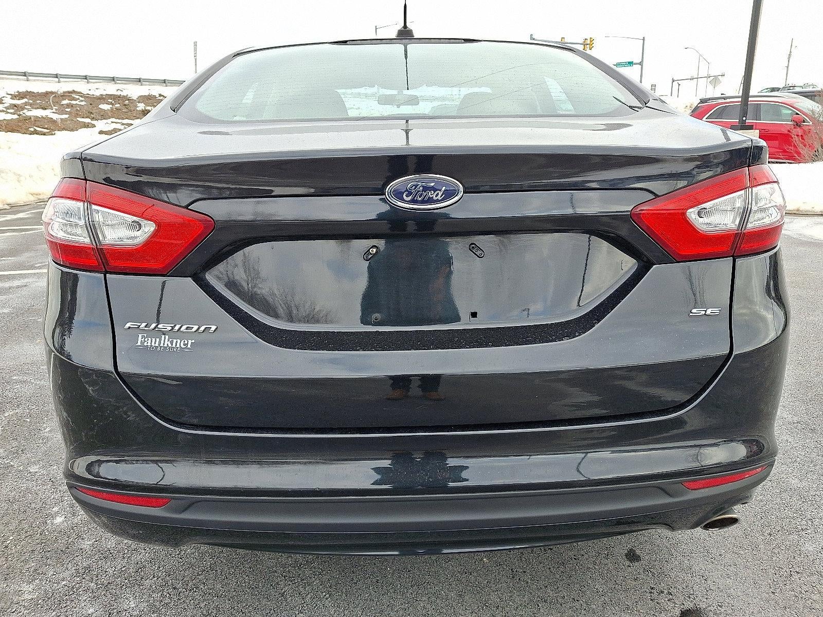 2014 Ford Fusion 4dr Sdn SE FWD