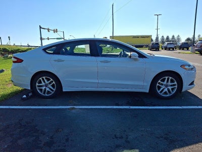 2014 Ford Fusion 4dr Sdn SE FWD