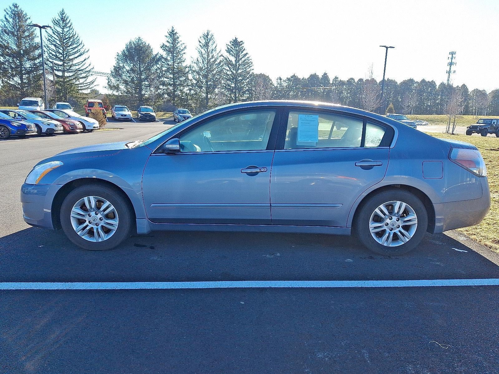 2010 Nissan Altima 4dr Sdn I4 CVT 2.5 SL