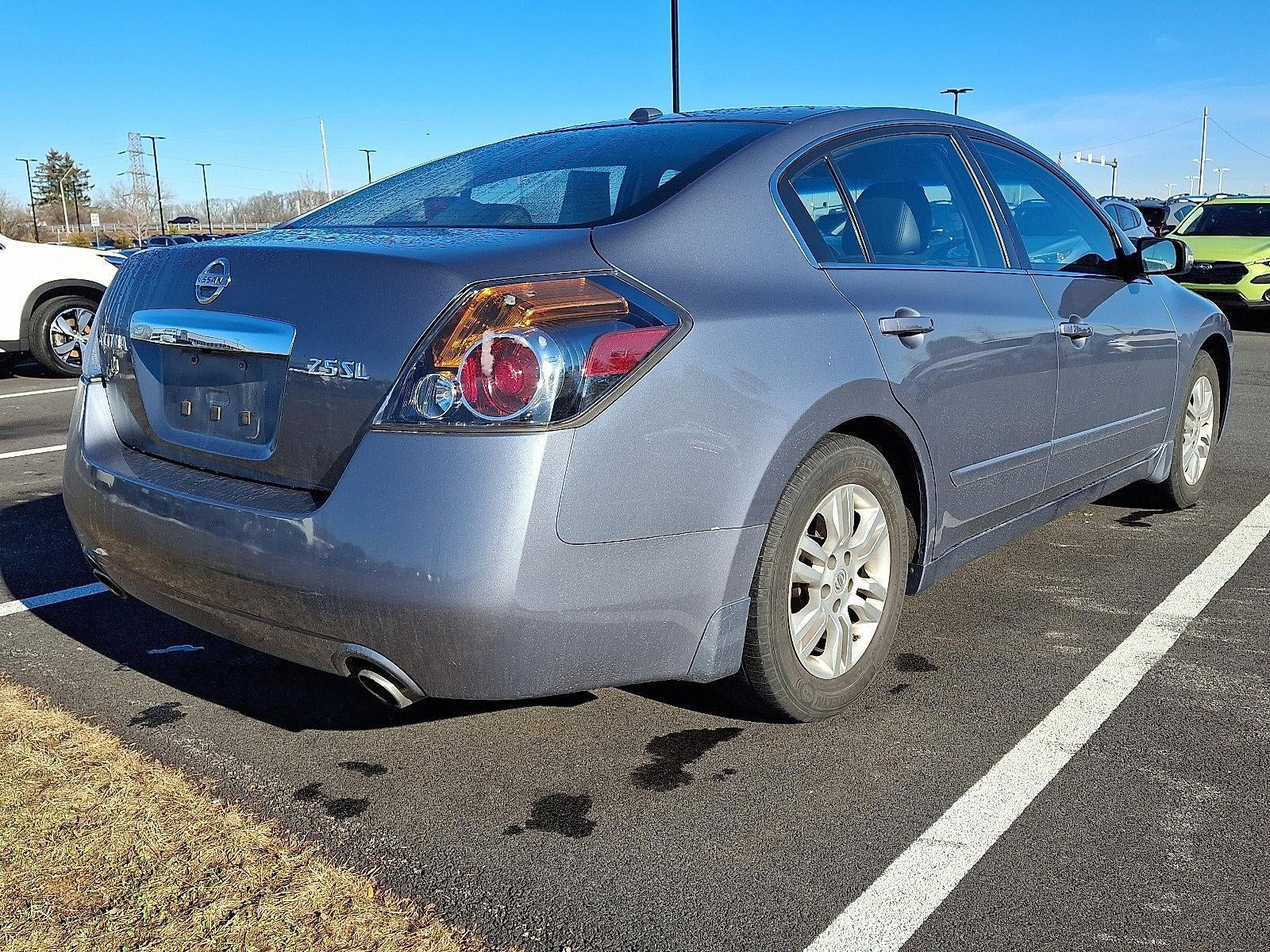 2010 Nissan Altima 4dr Sdn I4 CVT 2.5 SL