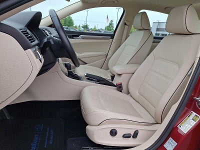 2018 Volkswagen Passat 2.0T SE Auto