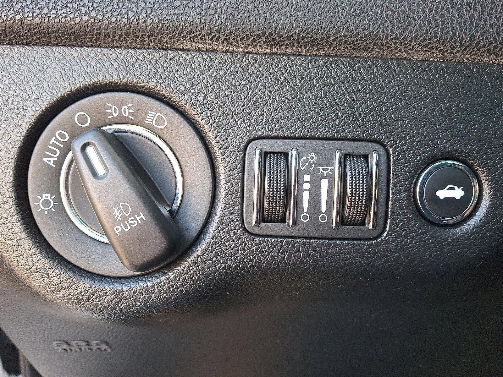 2019 Chrysler 300 Limited RWD