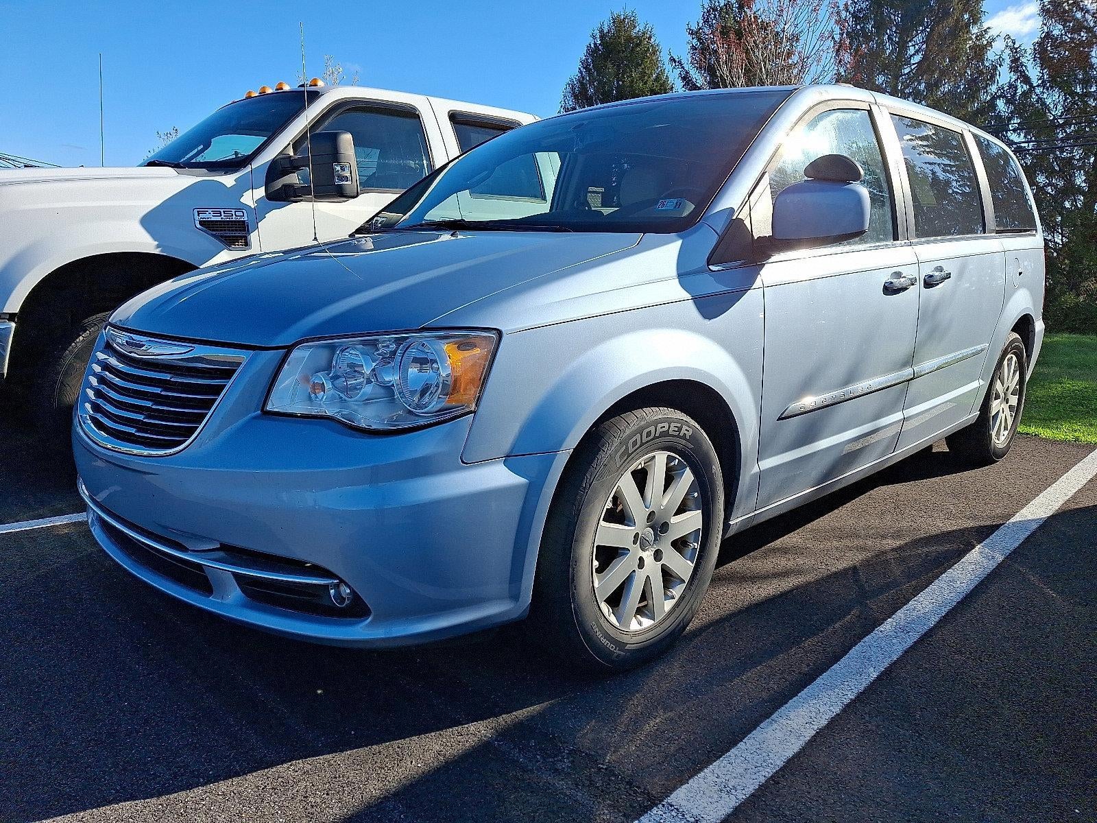 2016 Chrysler Town & Country 4dr Wgn Touring