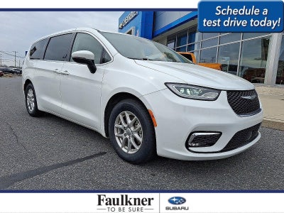 2023 Chrysler Pacifica Touring L FWD