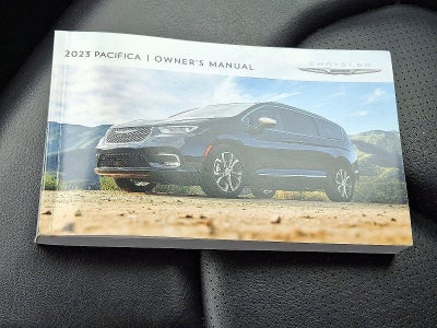 2023 Chrysler Pacifica Touring L FWD