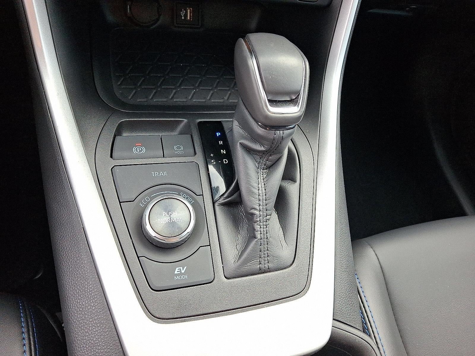 2025 Toyota RAV4 Hybrid XSE AWD (Natl)