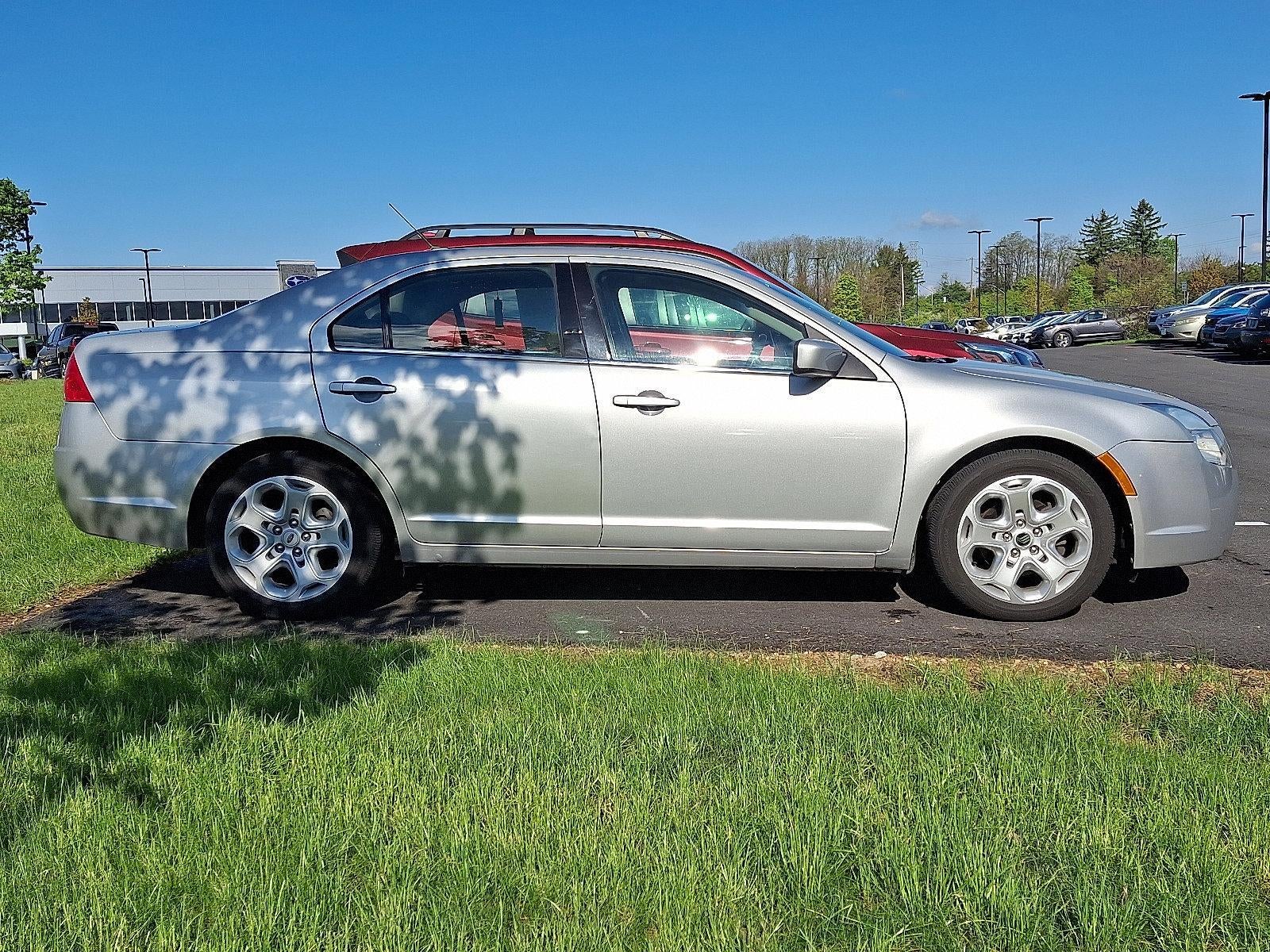 2010 Mercury Milan 4dr Sdn FWD