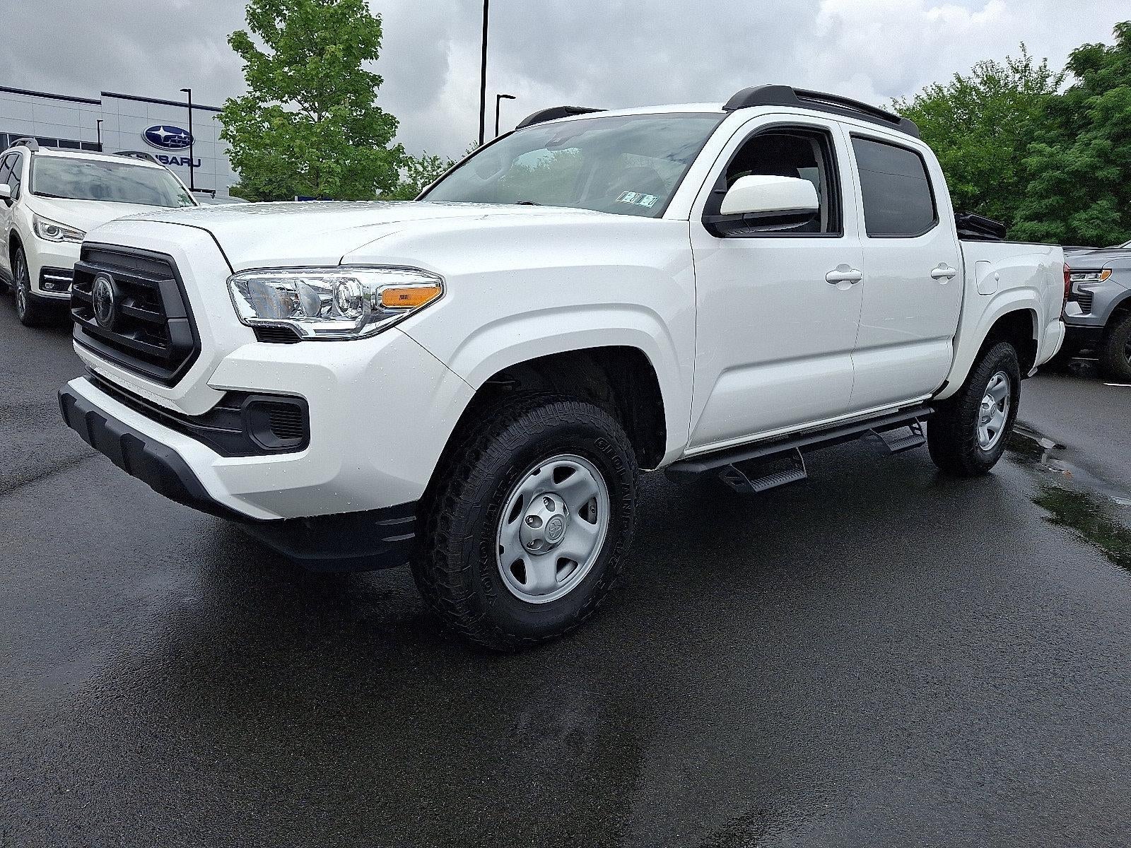 2023 Toyota Tacoma 4WD 4WD SR Double Cab 5' Bed V6 AT (Natl)