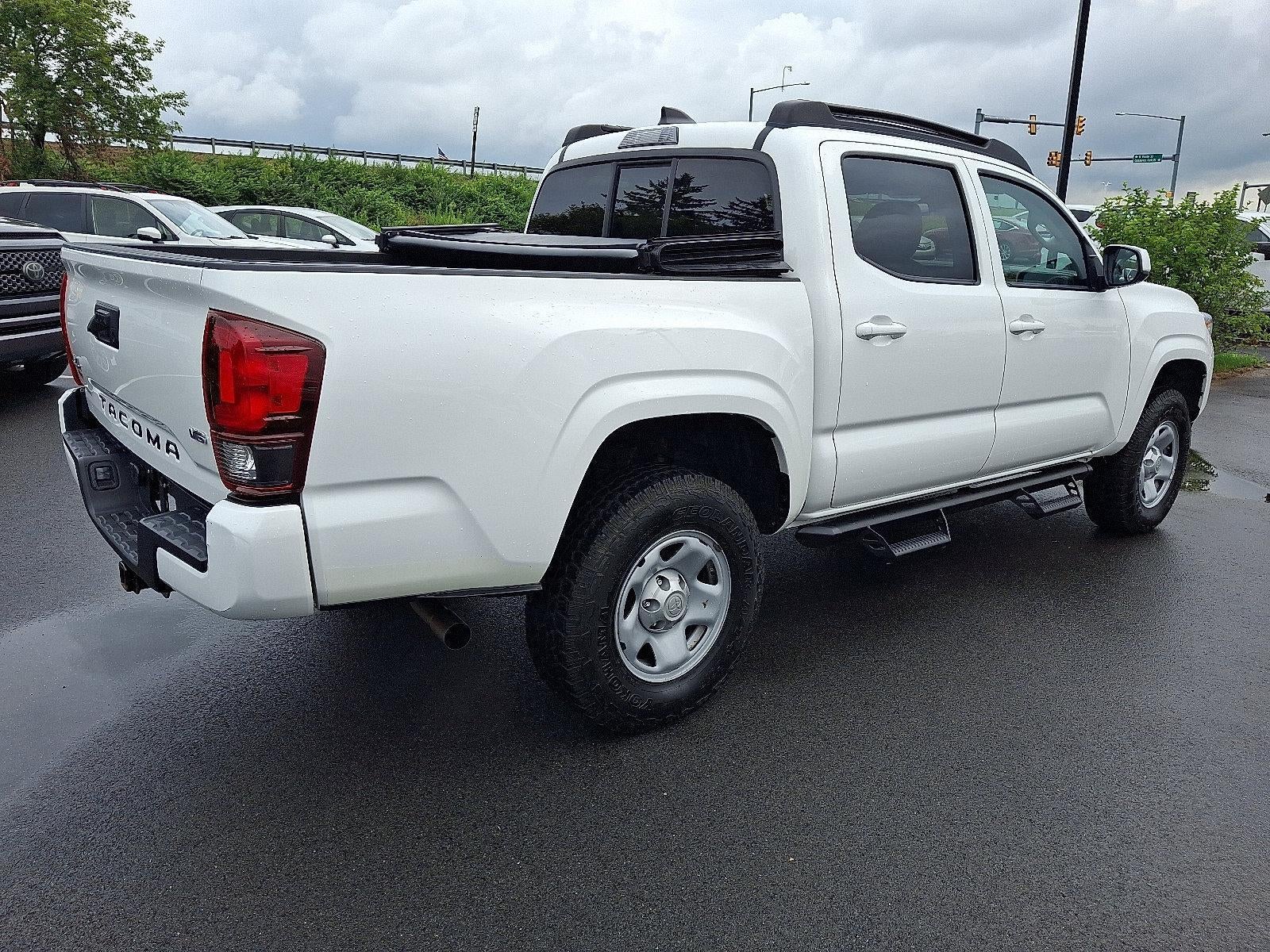2023 Toyota Tacoma 4WD 4WD SR Double Cab 5' Bed V6 AT (Natl)