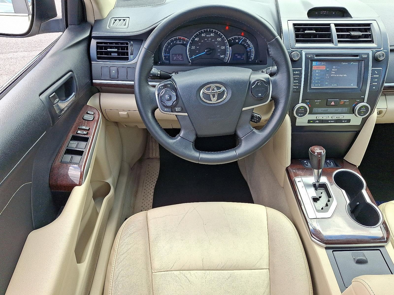 2013 Toyota Camry 4dr Sdn I4 Auto XLE (Natl)