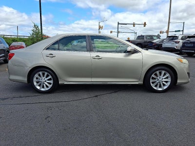 2013 Toyota Camry 4dr Sdn I4 Auto XLE (Natl)