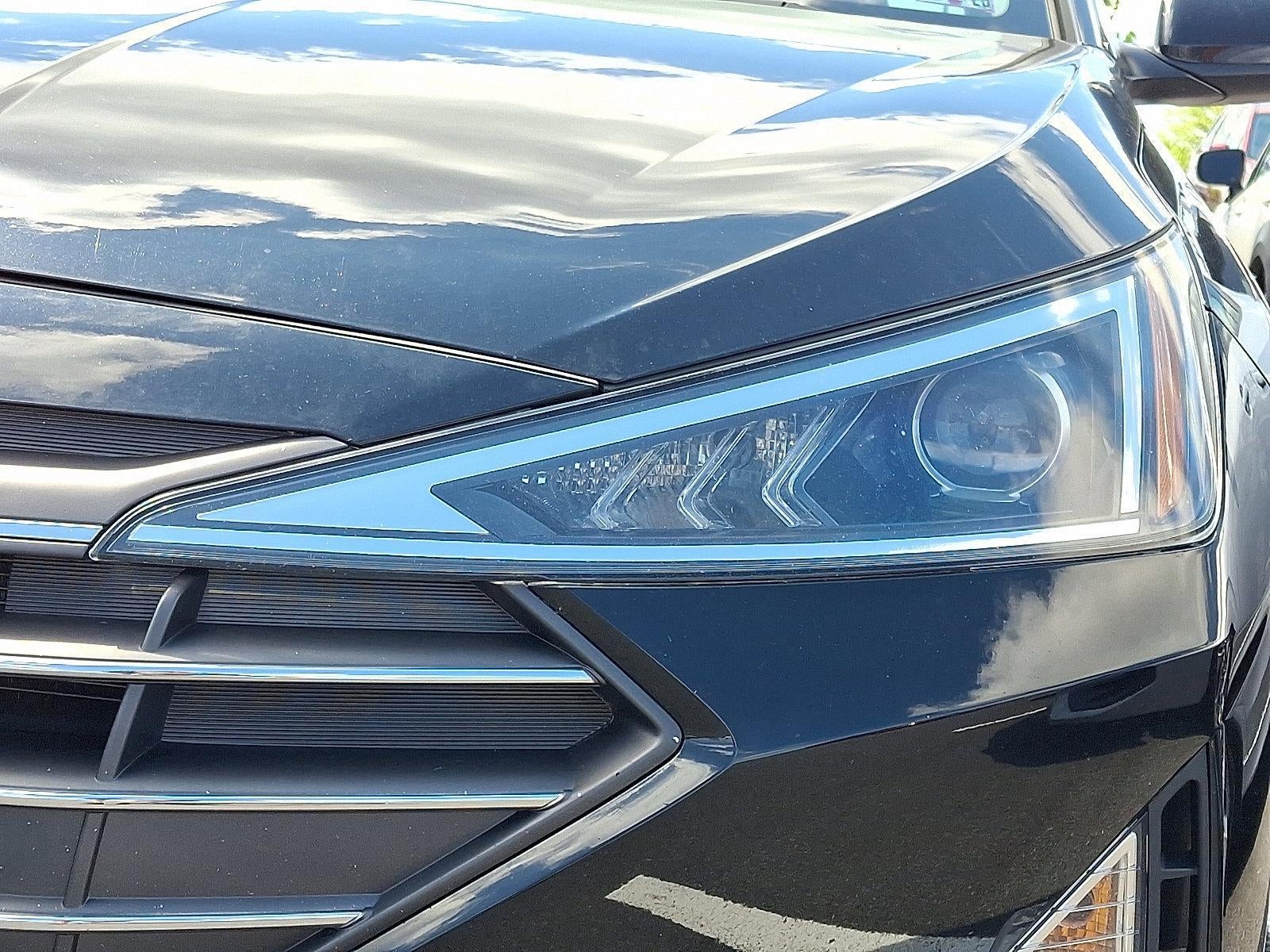 2020 Hyundai ELANTRA SE IVT