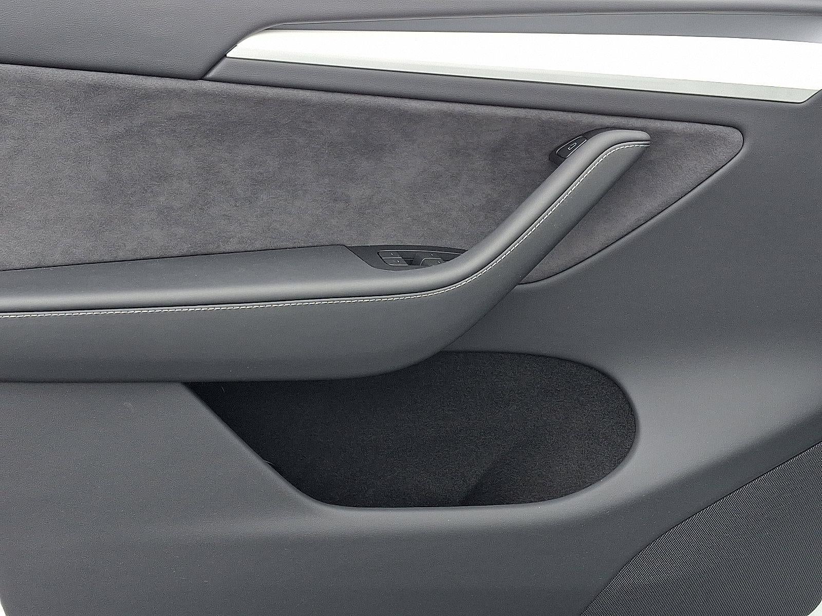 2024 Tesla Model Y Performance AWD