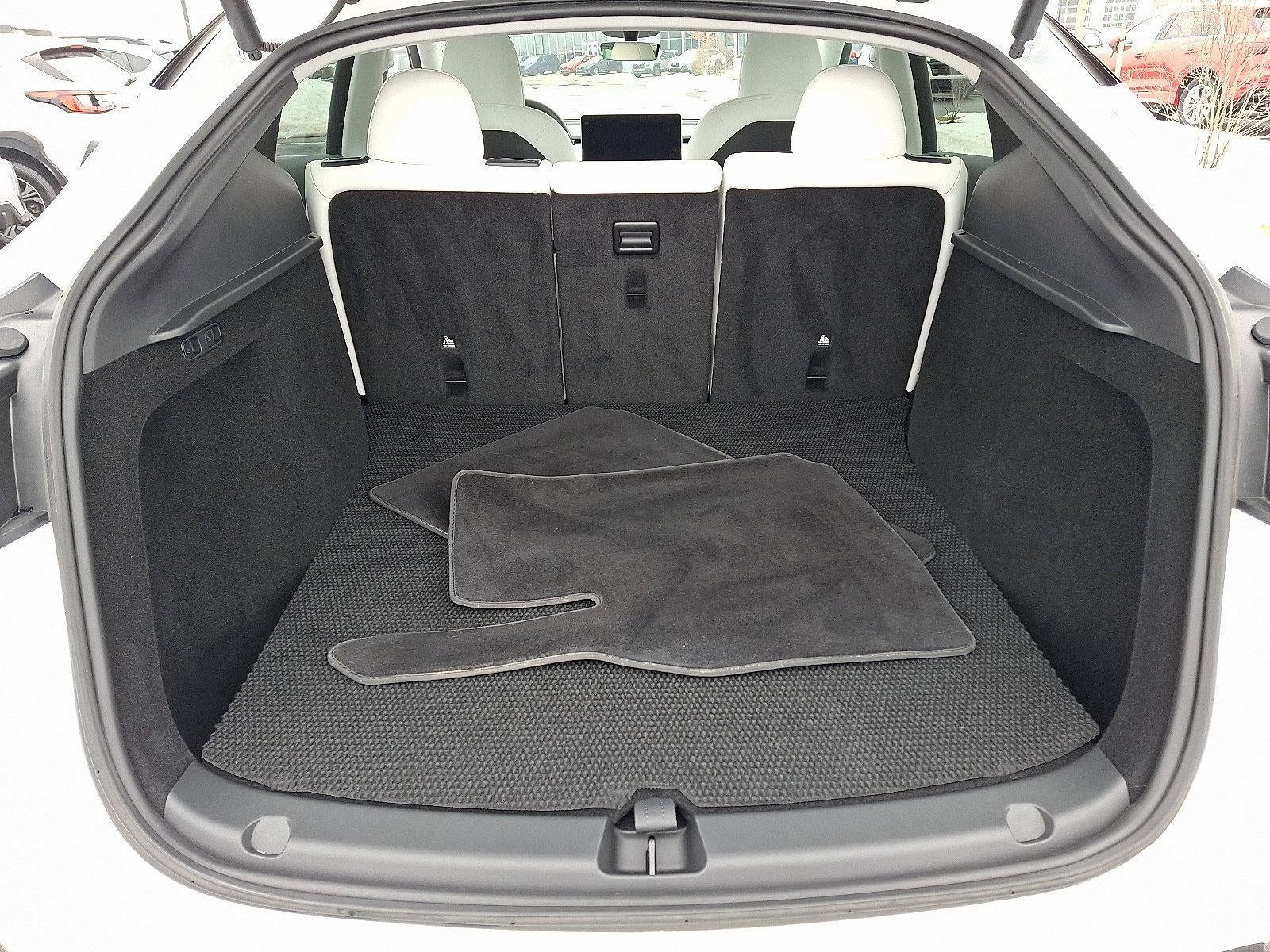 2024 Tesla Model Y Performance AWD