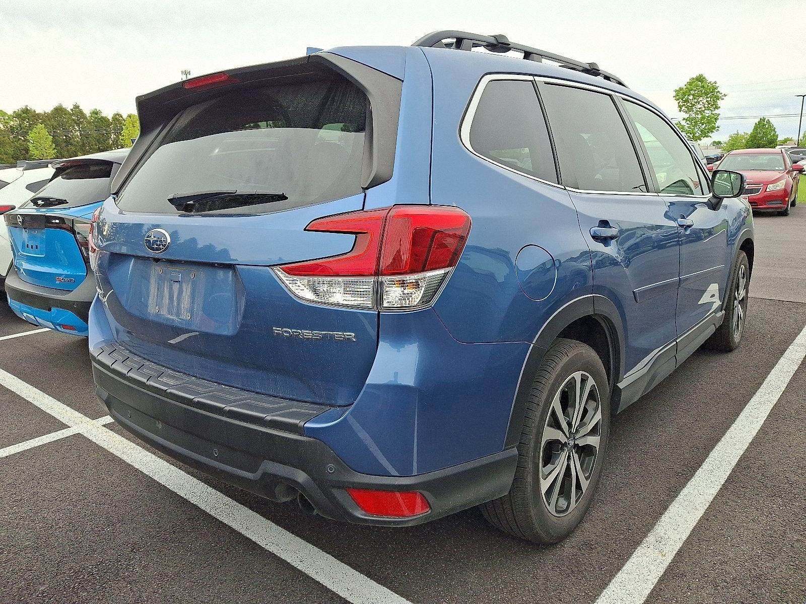 2022 Subaru Forester Limited CVT