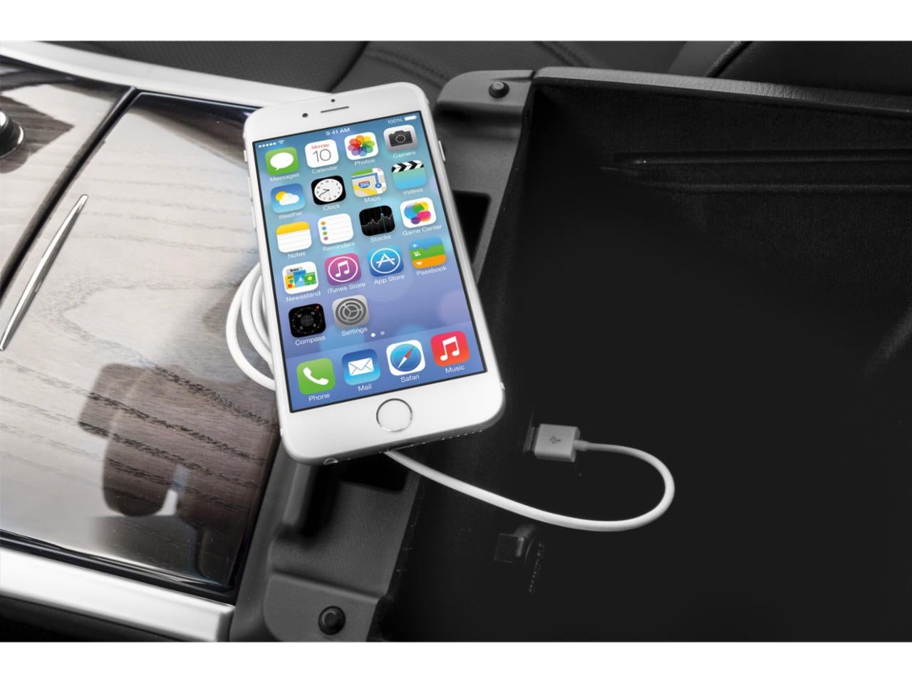 2015 INFINITI Q70 3.7 AWD