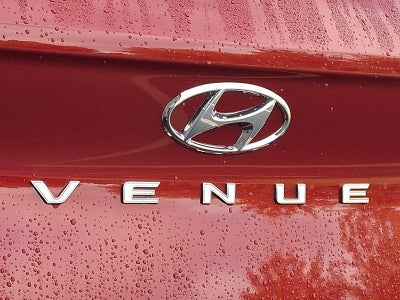 2025 Hyundai VENUE Limited IVT
