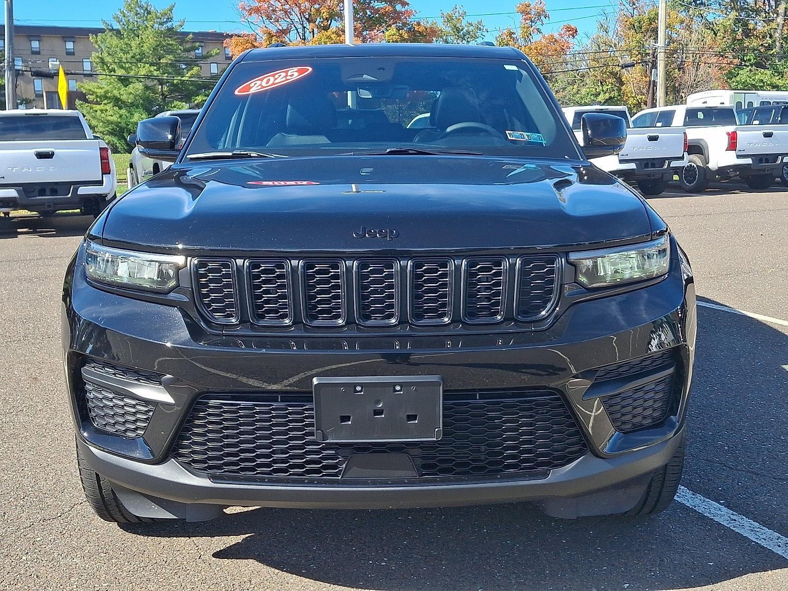 2025 Jeep Grand Cherokee Altitude 4x4