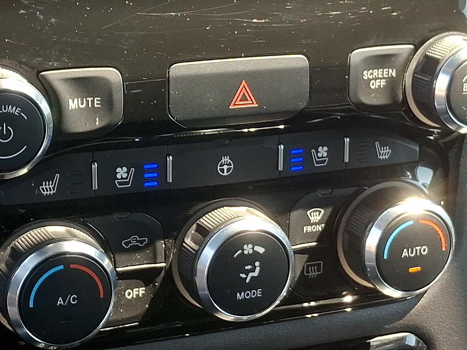 2021 RAM 1500 Laramie 4x4 Crew Cab 6'4" Box