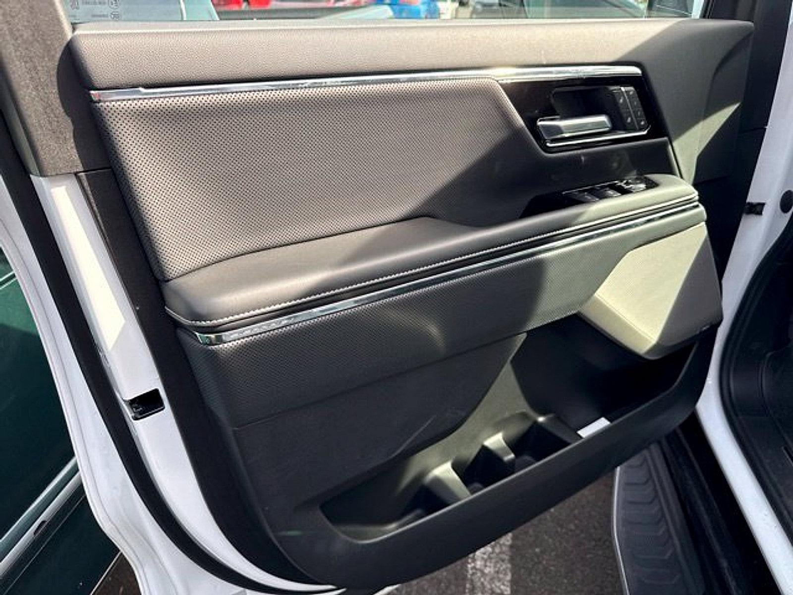 2025 GMC Sierra EV e4WD Crew Cab Max Range Denali
