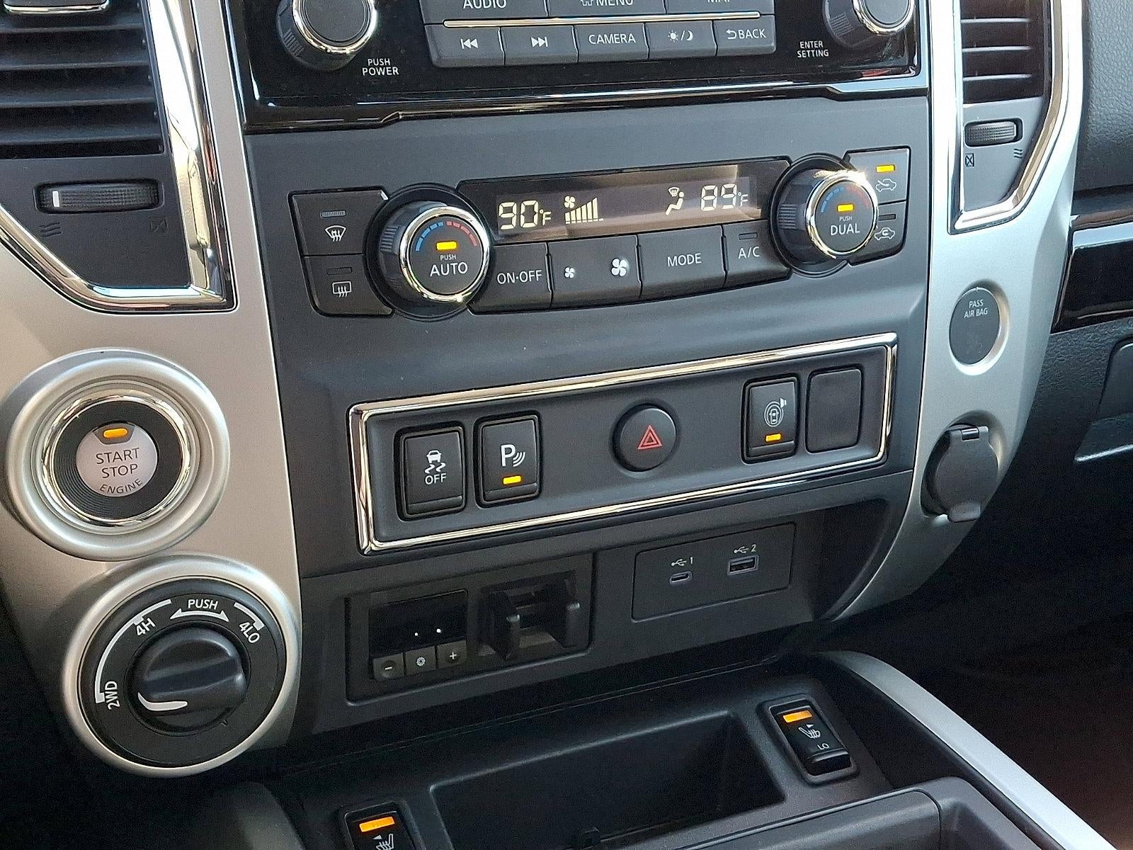 2021 Nissan Titan 4x4 Crew Cab SV