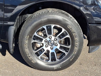 2021 Nissan Titan 4x4 Crew Cab SV