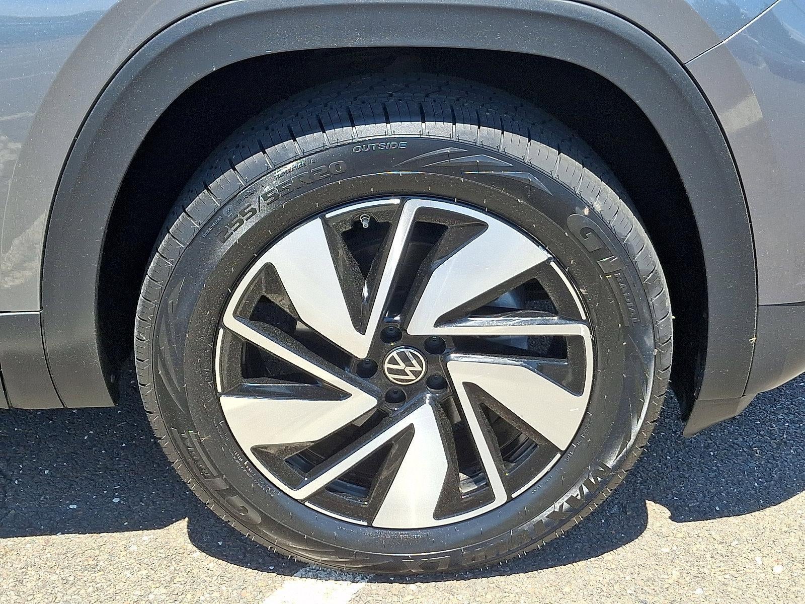 2025 Volkswagen Atlas 2.0T SE w/Technology FWD