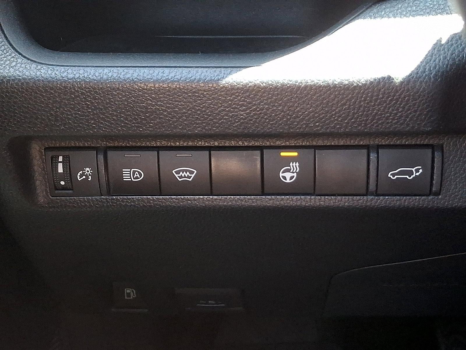 2023 Toyota RAV4 Hybrid XLE Premium AWD (Natl)