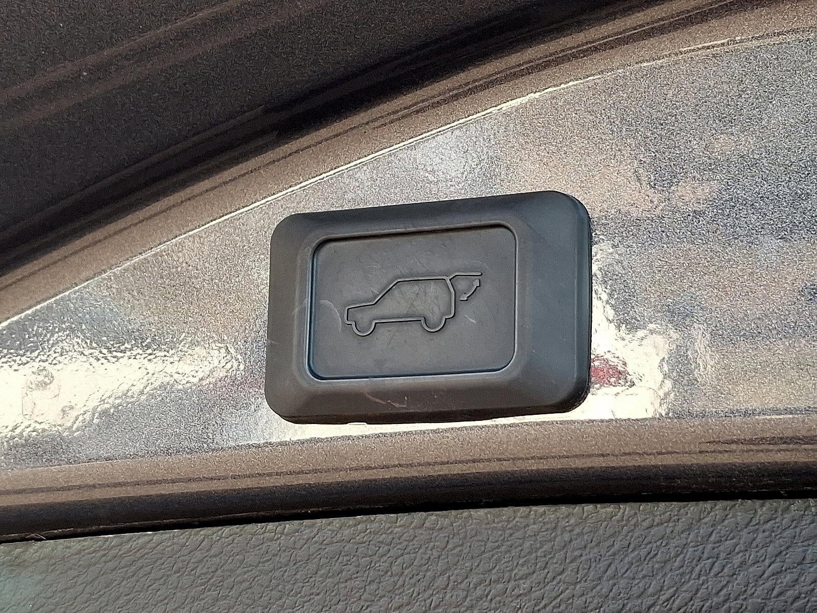 2015 Toyota RAV4 AWD 4dr Limited (GS)