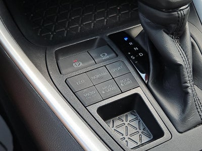 2024 Toyota RAV4 XLE AWD (Natl)