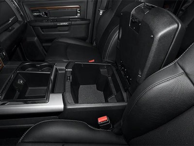 2014 RAM 2500 4WD Crew Cab 6.4 Ft Box SLT