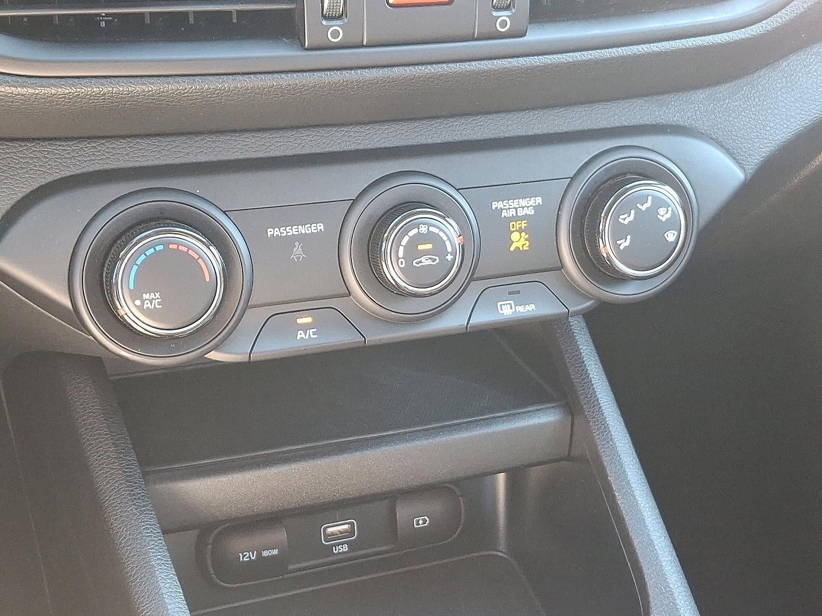 2024 Kia Forte LXS IVT