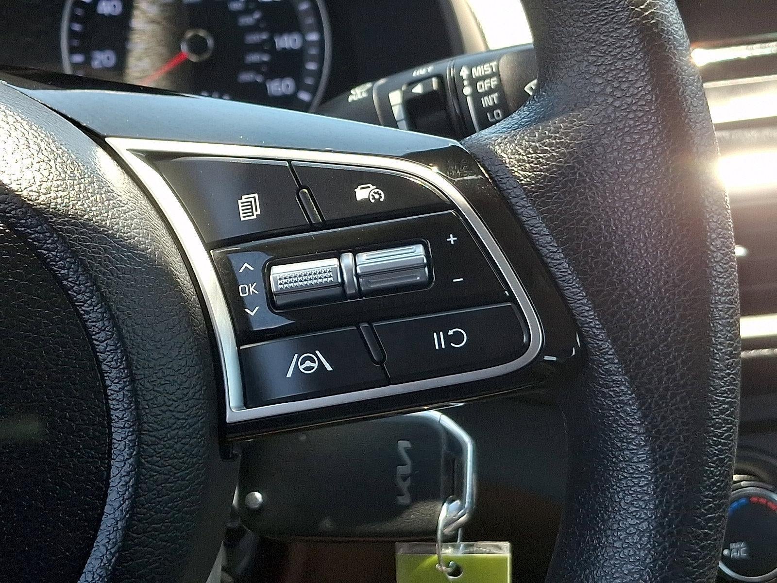 2024 Kia Forte LXS IVT