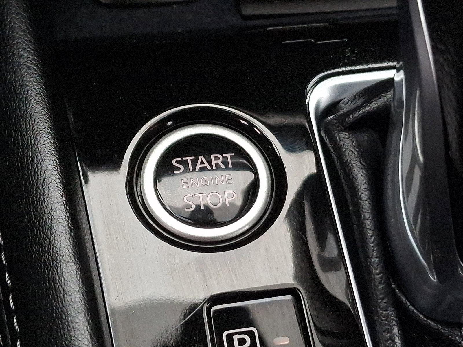 2021 Nissan Kicks SR FWD