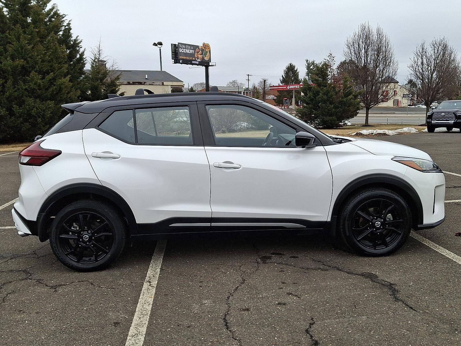 2021 Nissan Kicks SR FWD