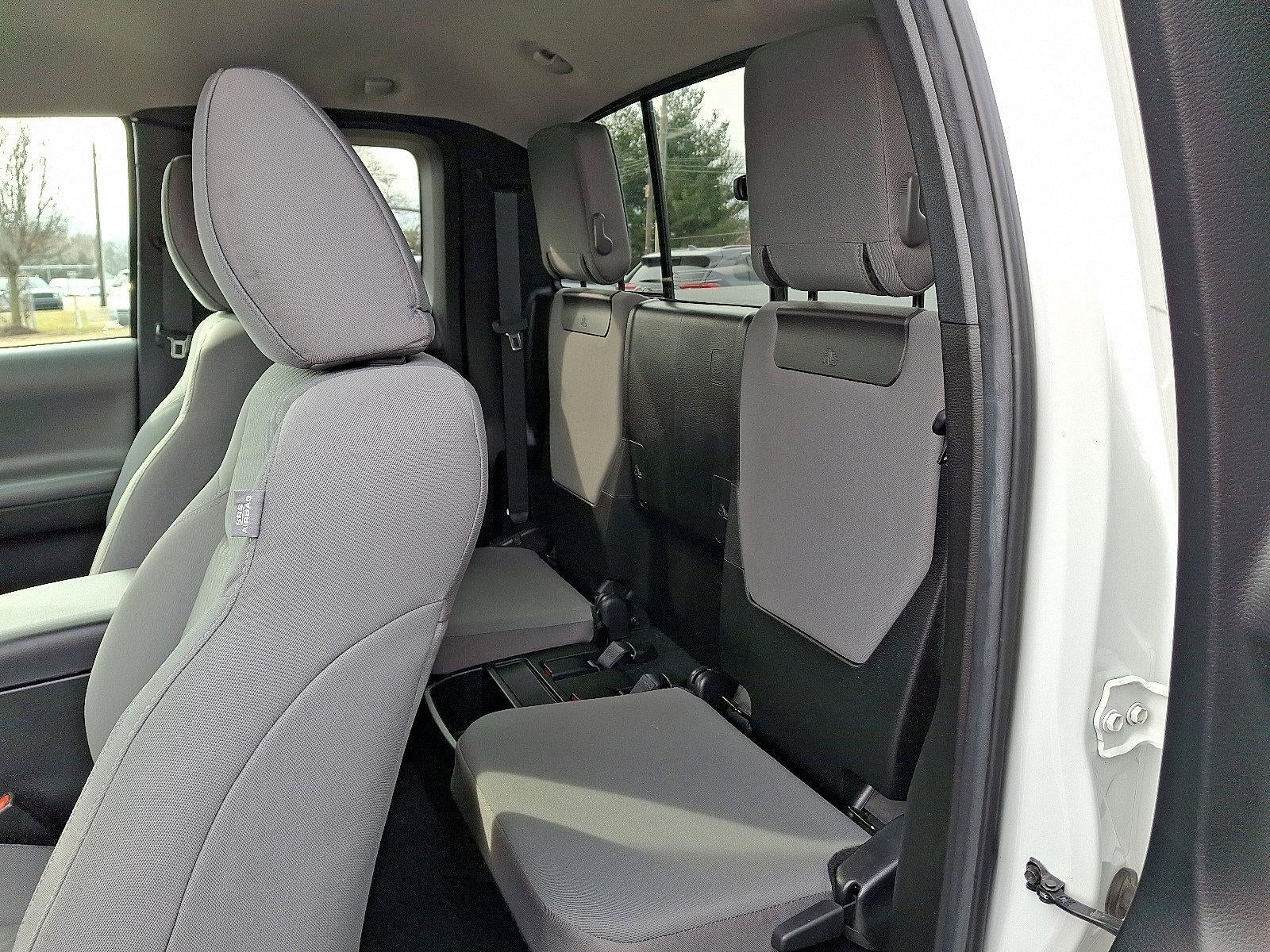 2023 Toyota Tacoma 4WD 4WD SR Access Cab 6' Bed V6 AT (Natl)