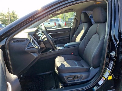 2018 Toyota Camry LE Auto (Natl)